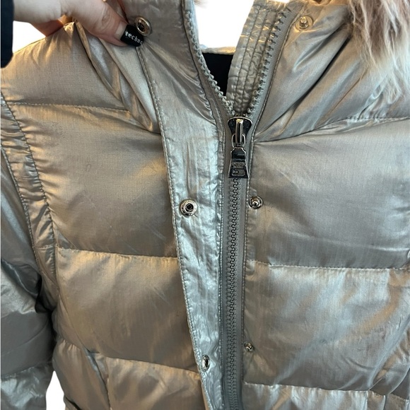 Andrew Marc Silver Puffer Jacket with Faux Fur Hood - Picture 4 of 16